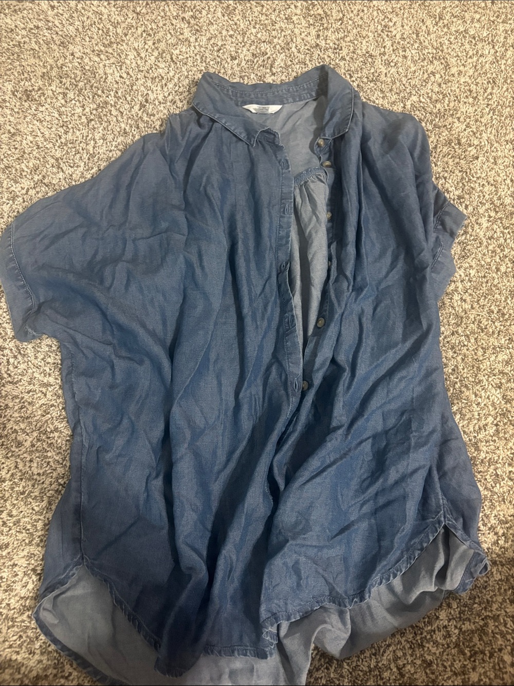 Women’s Blue Button-Up Short Sleeve Shirt
